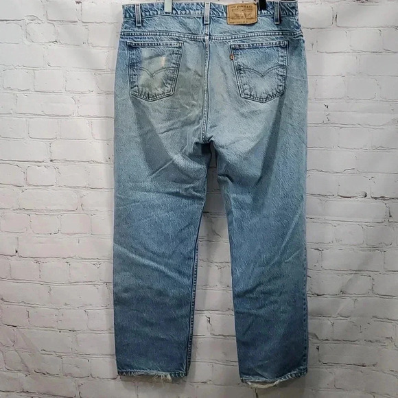 Vintage Levis 505 Orange Tab Light Wash Regular Fit Straight Leg Jean Size 40x30 - Picture 1 of 13